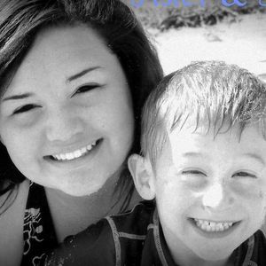 Meet your Posher, Lois